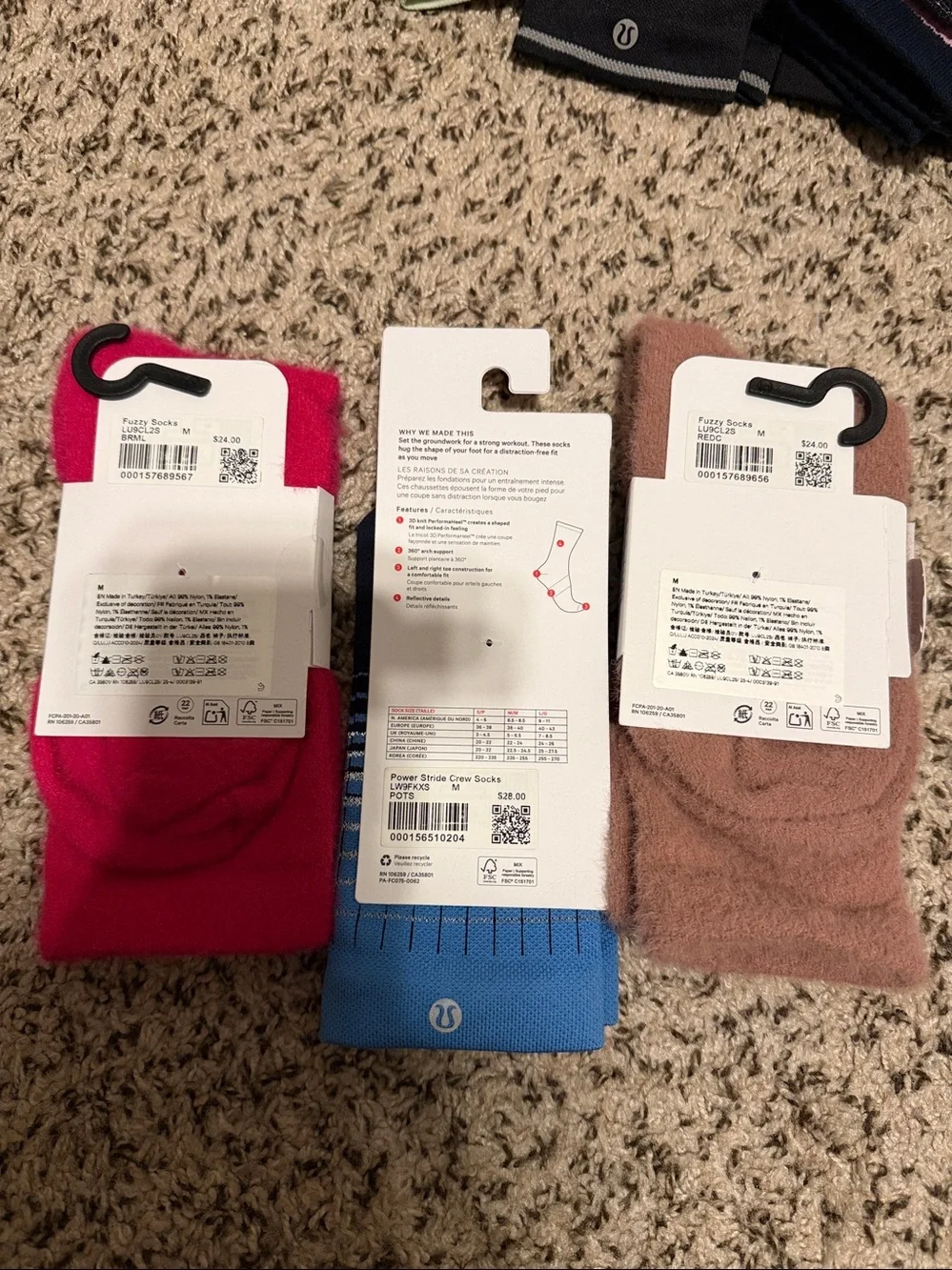 Lululemon woman’s socks set